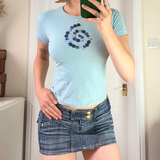 Chilli Pepper blue baby tee - blue buttoned swirl