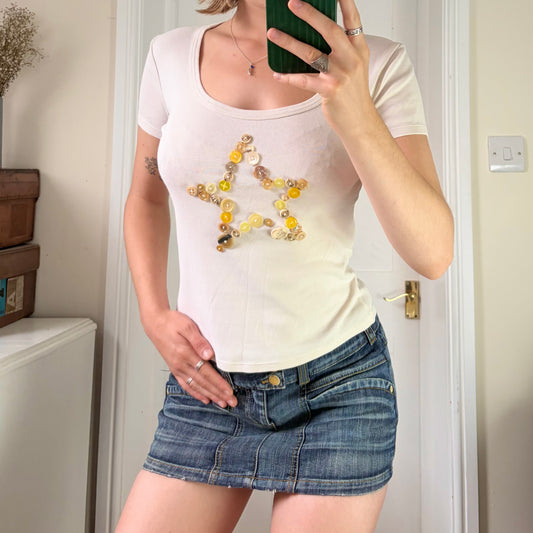 Cream baby tee - yellow buttoned star