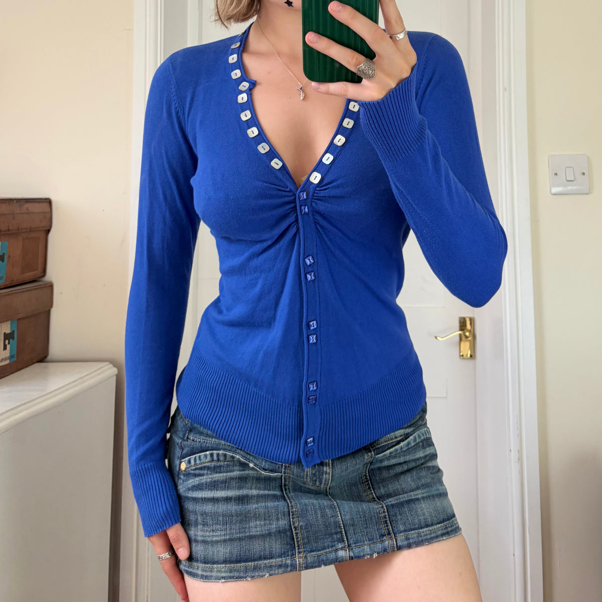 Blue long sleeve cardigan - mother of pearl buttoned front